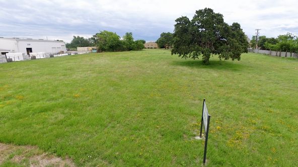 ± 2.36 Acres | 2402 & 2404 Osborn Lane | Bryan, TX: 2402-2404 Osborn Ln, Bryan, TX 77803